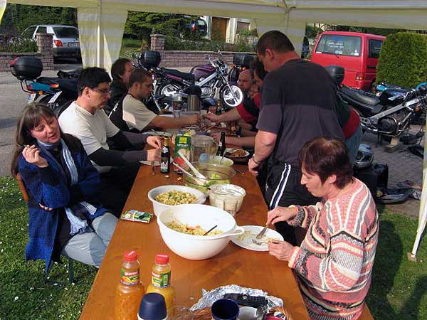Zu den Fotos des Schraubertreffens Rhein-Neckar am 7. April